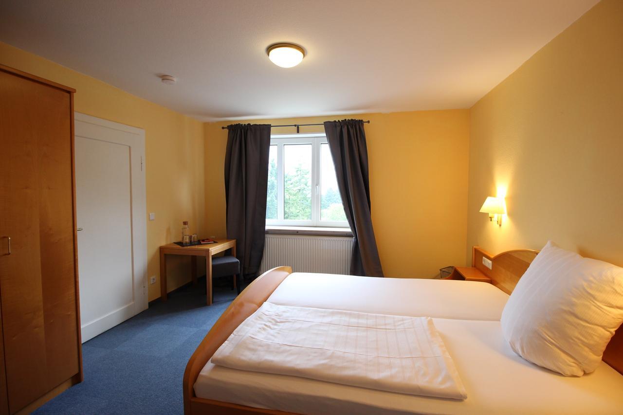 Hotel Berghof Albersweiler Εξωτερικό φωτογραφία