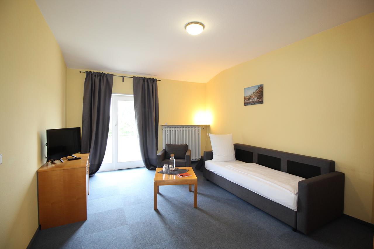 Hotel Berghof Albersweiler Εξωτερικό φωτογραφία